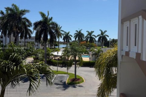 Copropriété à louer à Boca Raton, Floride: 1 chambre, 68.56 m2 № 2190390 - photo 8