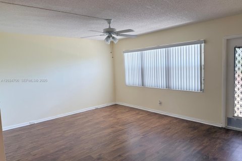 Copropriété à louer à Boca Raton, Floride: 1 chambre, 68.56 m2 № 2190390 - photo 11