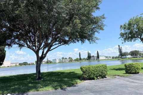 Copropriété à louer à Boca Raton, Floride: 1 chambre, 68.56 m2 № 2190390 - photo 3