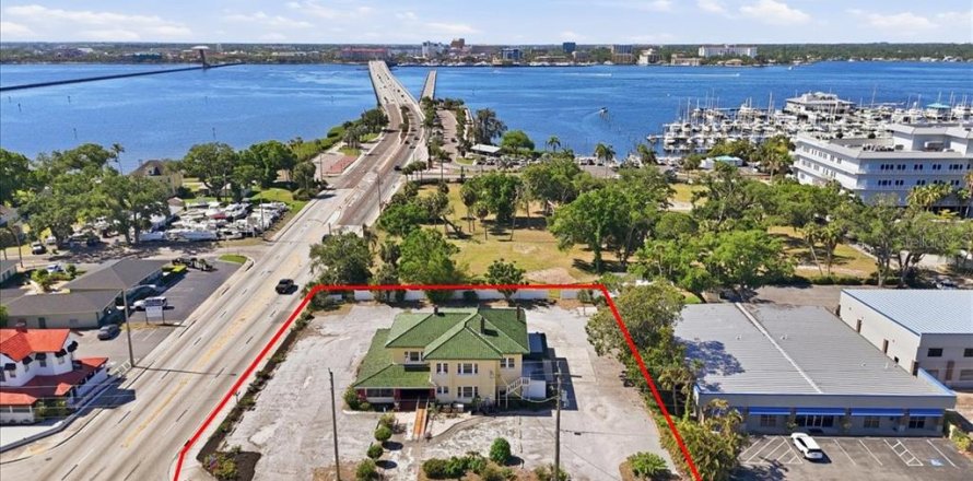 Land in Palmetto, Florida № 2166025