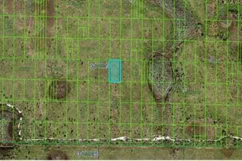 Land in Frostproof, Florida № 2162044