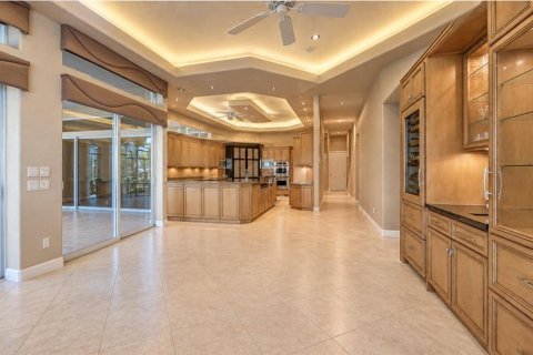 Villa ou maison à vendre à Englewood, Floride: 5 chambres, 485.14 m2 № 2413628 - photo 13