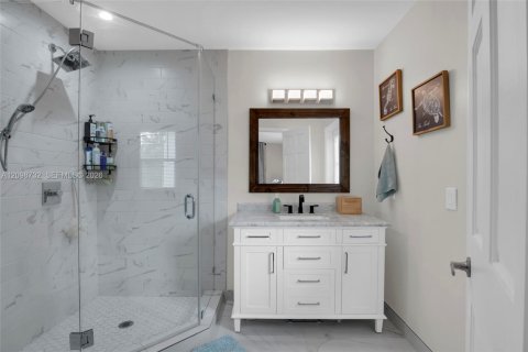 Villa ou maison à vendre à Palmetto Bay, Floride: 4 chambres, 193.33 m2 № 2397847 - photo 11