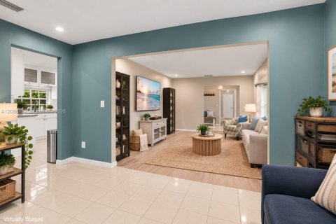 Villa ou maison à vendre à Palmetto Bay, Floride: 4 chambres, 193.33 m2 № 2397847 - photo 5