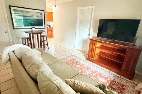 Appartement à louer à Tampa, Floride: 4 chambres, 187.29 m2 № 2136052 - photo 8
