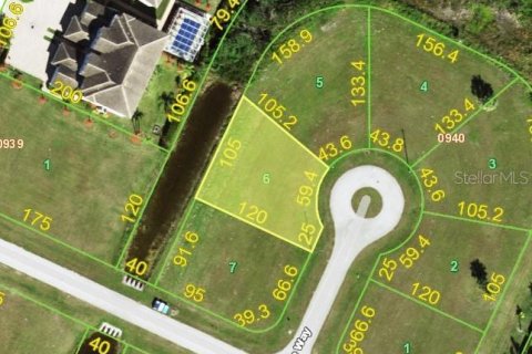Land in Punta Gorda, Florida № 1833400 - photo 1