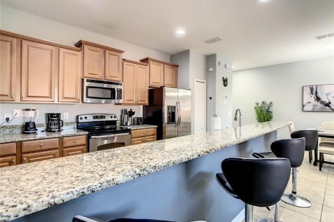 Touwnhouse à vendre à Kissimmee, Floride: 4 chambres, 176.7 m2 № 1582660 - photo 14