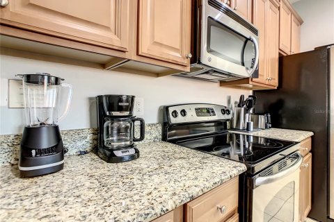Touwnhouse à vendre à Kissimmee, Floride: 4 chambres, 176.7 m2 № 1582660 - photo 11