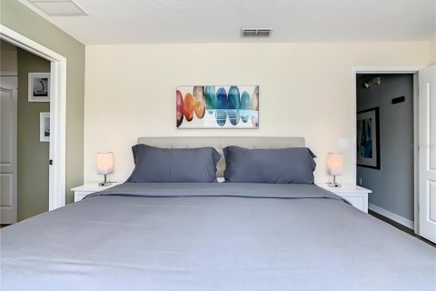 Touwnhouse à vendre à Kissimmee, Floride: 4 chambres, 176.7 m2 № 1582660 - photo 30