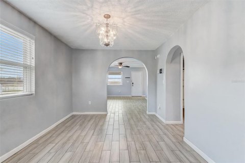 Купить виллу или дом в Санфорд, Флорида 4 комнаты, 130.53м2, № 2092977 - фото 6