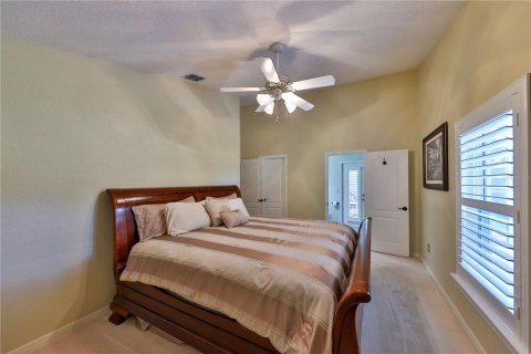 Villa ou maison à vendre à Oviedo, Floride: 4 chambres, 233.65 m2 № 2239762 - photo 14