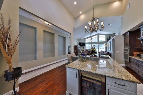 Villa ou maison à vendre à Oviedo, Floride: 4 chambres, 233.65 m2 № 2239762 - photo 7