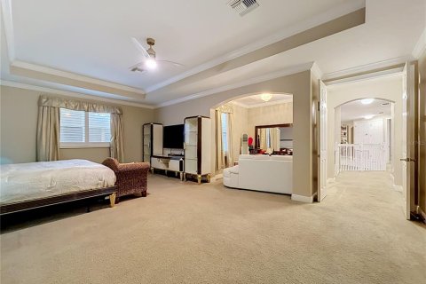 House in Oviedo, Florida 6 bedrooms, 402.45 sq.m. № 2222635 - photo 19