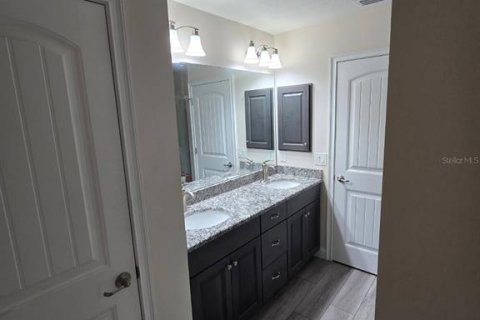 House in Ocklawaha, Florida 4 bedrooms, 172.52 sq.m. № 2113019 - photo 7