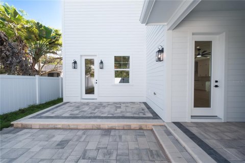 Villa ou maison à vendre à Saint Petersburg, Floride: 5 chambres, 271.74 m2 № 2415365 - photo 23