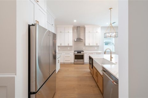 Villa ou maison à vendre à Saint Petersburg, Floride: 5 chambres, 271.74 m2 № 2415365 - photo 3