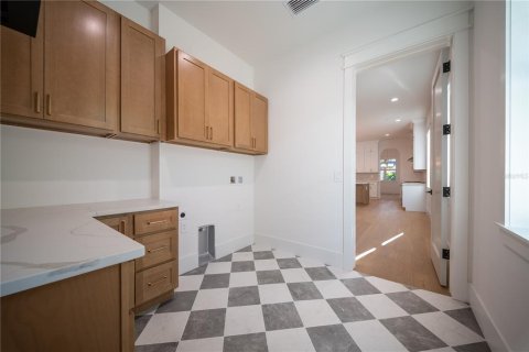 Villa ou maison à vendre à Saint Petersburg, Floride: 5 chambres, 271.74 m2 № 2415365 - photo 20