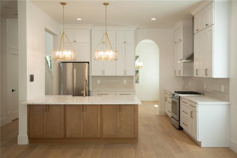 Villa ou maison à vendre à Saint Petersburg, Floride: 5 chambres, 271.74 m2 № 2415365 - photo 6