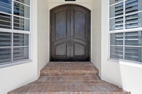 House in Wellington, Florida 4 bedrooms, 233.46 sq.m. № 2188809 - photo 6