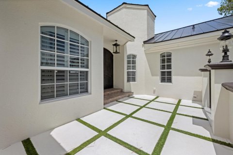 House in Wellington, Florida 4 bedrooms, 233.46 sq.m. № 2188809 - photo 5