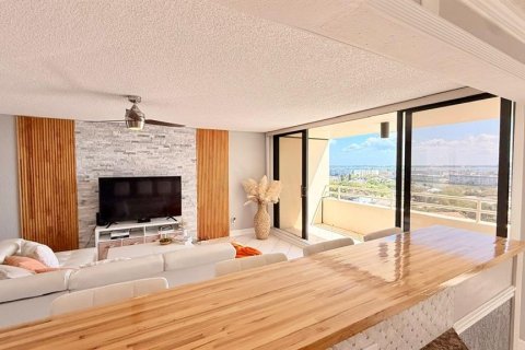 Купить кондоминиум в Галфпорта, Флорида 4 комнаты, 137.12м2, № 2128508 - фото 12