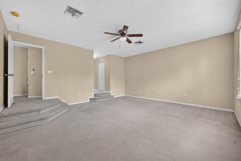 Villa ou maison à louer à Orlando, Floride: 4 chambres, 234.86 m2 № 2418901 - photo 28