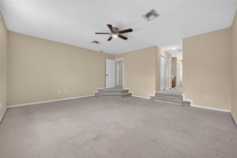 Villa ou maison à louer à Orlando, Floride: 4 chambres, 234.86 m2 № 2418901 - photo 29