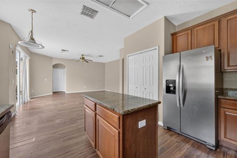 Villa ou maison à louer à Orlando, Floride: 4 chambres, 234.86 m2 № 2418901 - photo 19