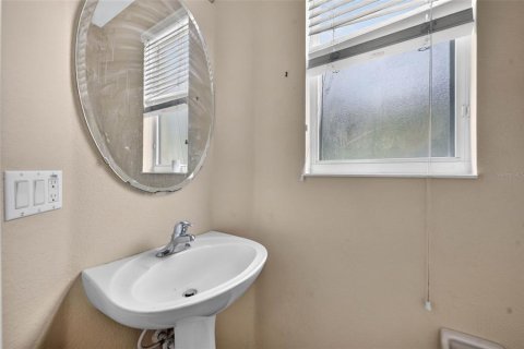 Villa ou maison à louer à Orlando, Floride: 4 chambres, 234.86 m2 № 2418901 - photo 21