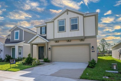 House in Davenport, Florida 4 bedrooms, 179.39 sq.m. № 1907197 - photo 1