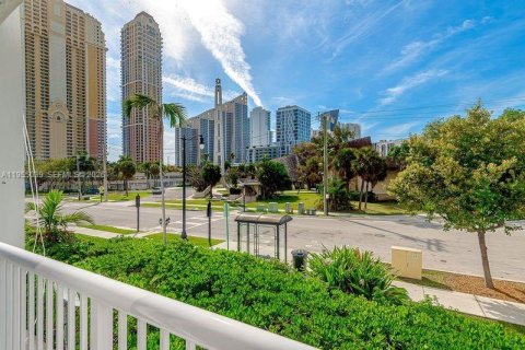 Copropriété à vendre à Sunny Isles Beach, Floride: 1 chambre, 86.4 m2 № 2153376 - photo 22