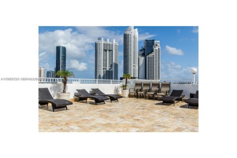Copropriété à vendre à Sunny Isles Beach, Floride: 1 chambre, 86.4 m2 № 2153376 - photo 30