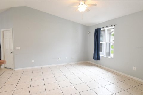 Casa en venta en Lady Lake, Florida, 3 dormitorios, 108.7 m2 № 2101449 - foto 13