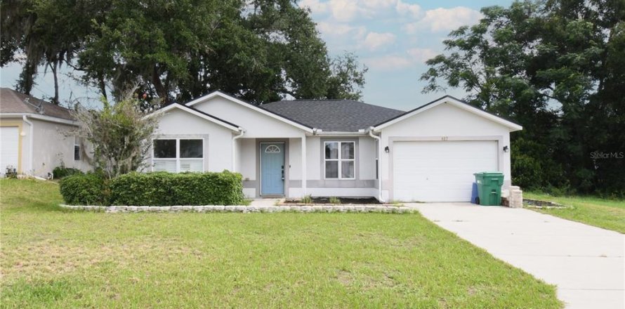 Casa en Lady Lake, Florida 3 dormitorios, 108.7 m2 № 2101449