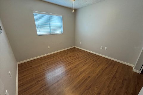 Casa en alquiler en Sarasota, Florida, 3 dormitorios, 89.37 m2 № 2143011 - foto 13