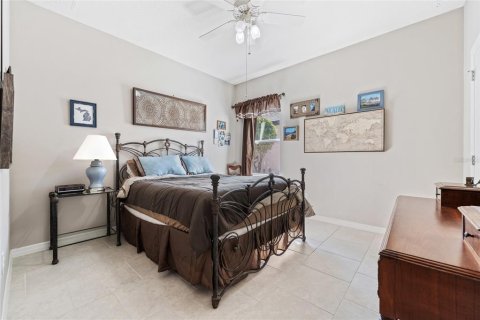 Villa ou maison à vendre à Clermont, Floride: 2 chambres, 160.91 m2 № 2205096 - photo 26