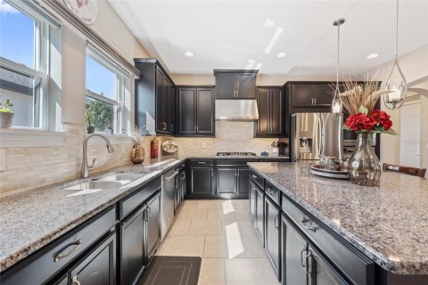 Villa ou maison à vendre à Clermont, Floride: 2 chambres, 160.91 m2 № 2205096 - photo 5