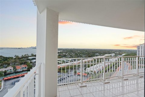 Copropriété à vendre à Miami, Floride: 2 chambres, 136.47 m2 № 2030143 - photo 29