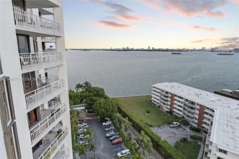 Copropriété à vendre à Miami, Floride: 2 chambres, 136.47 m2 № 2030143 - photo 30