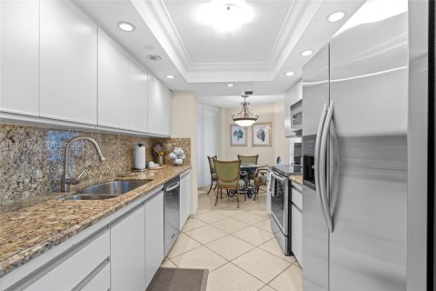 Copropriété à vendre à Miami, Floride: 2 chambres, 136.47 m2 № 2030143 - photo 5