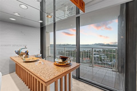 Copropriété à vendre à Miami, Floride: 2 chambres, 136.47 m2 № 2030143 - photo 27