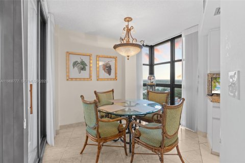 Copropriété à vendre à Miami, Floride: 2 chambres, 136.47 m2 № 2030143 - photo 26