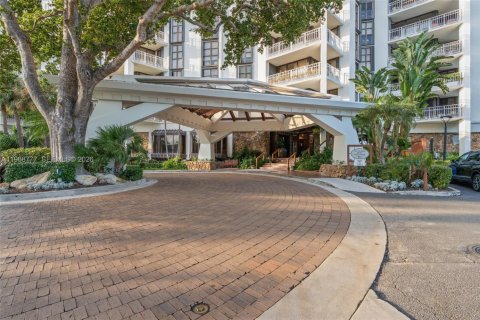 Copropriété à vendre à Miami, Floride: 2 chambres, 136.47 m2 № 2030143 - photo 14