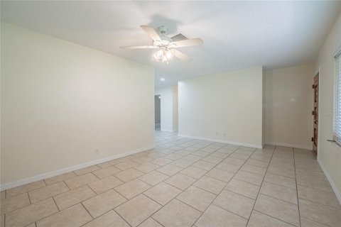 Villa ou maison à vendre à Lakeland, Floride: 3 chambres, 130.99 m2 № 1902343 - photo 10