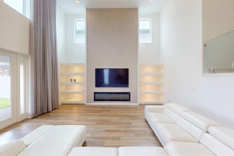 Casa en venta en Winter Garden, Florida, 4 dormitorios, 288.09 m2 № 2157023 - foto 7