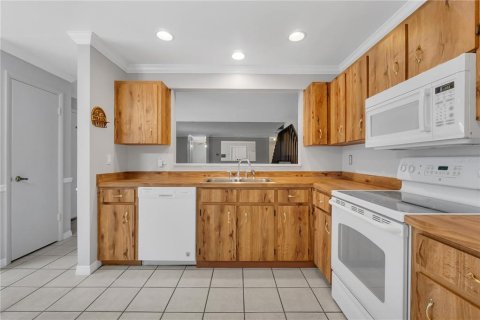 Condominio en alquiler en Orlando, Florida, 2 dormitorios, 98.57 m2 № 1918723 - foto 5