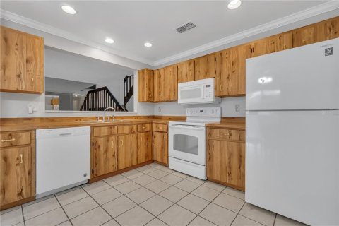 Condominio en alquiler en Orlando, Florida, 2 dormitorios, 98.57 m2 № 1918723 - foto 6