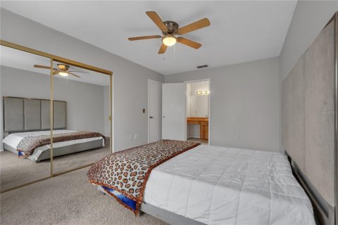 Condominio en alquiler en Orlando, Florida, 2 dormitorios, 98.57 m2 № 1918723 - foto 17