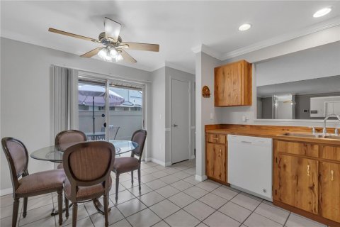 Condominio en alquiler en Orlando, Florida, 2 dormitorios, 98.57 m2 № 1918723 - foto 7