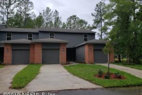Condominio en venta en Middleburg, Florida, 3 dormitorios, 138.98 m2 № 770031 - foto 1